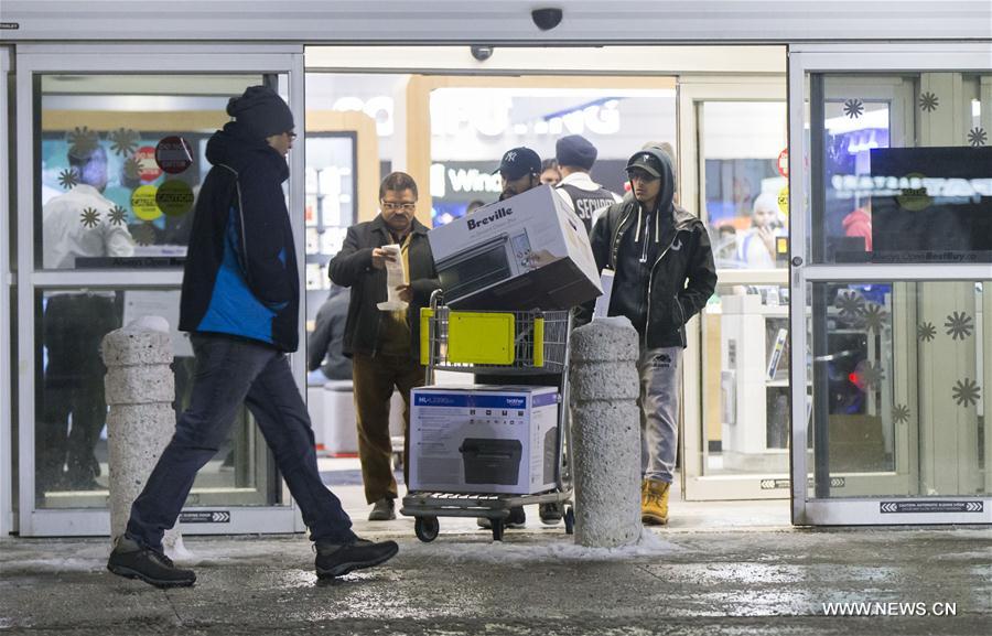 CANADA-TORONTO-BOXING DAY-SHOPPING