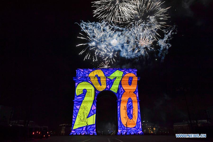 FRANCE-PARIS-NEW YEAR-CELEBRATIONS