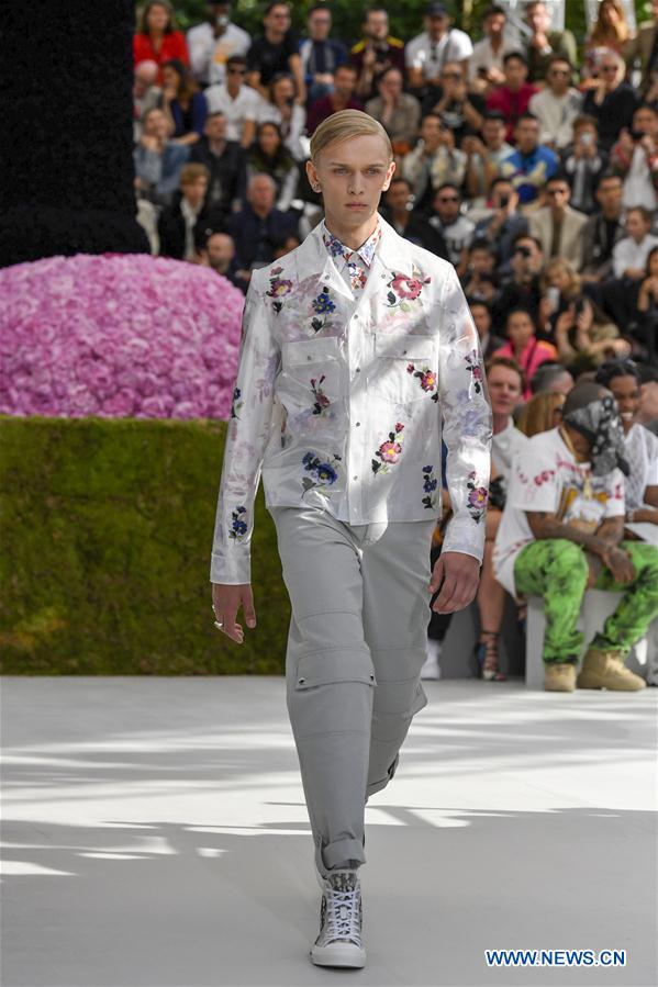 FRANCE-PARIS-MEN'S FASHION WEEK-DIOR HOMME