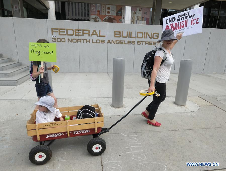 U.S.-LOS ANGELES-PROTEST-FAMILY SEPARATION