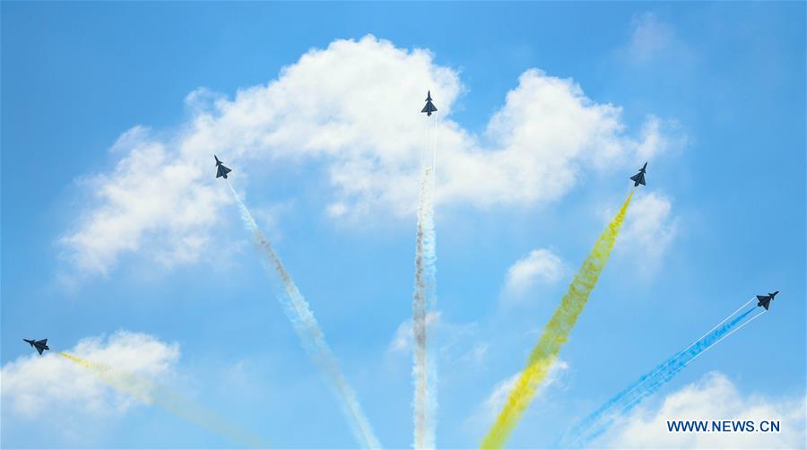 CHINA-GUANGDONG-ZHUHAI-AIRSHOW-OPENING-PERFORMANCE