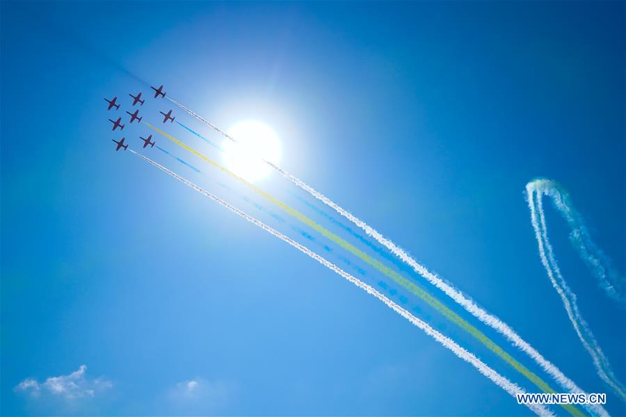 CHINA-GUANGDONG-ZHUHAI-AIRSHOW-OPENING-PERFORMANCE