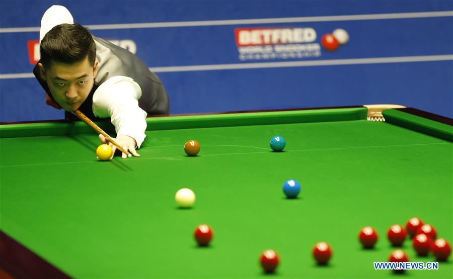 (SP)BRITAIN-SHEFFIELD-SNOOKER-WORLD CHAMPIONSHIP-DAY 2