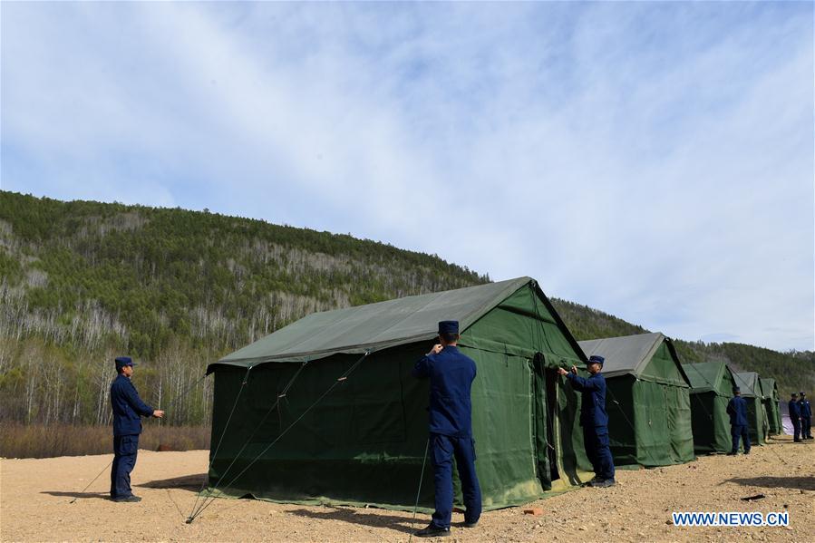 CHINA-INNER MONGOLIA-FOREST-FIREFIGHTERS (CN)