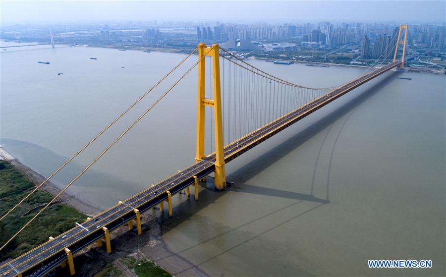 CHINA-HUBEI-WUHAN-DOUBLE-DECK SUSPENSION BRIDGE-OPENING TO TRAFFIC (CN)