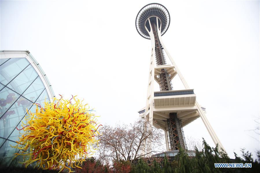 U.S.-SEATTLE-CHIHULY GARDEN AND GLASS-GLASS ARTWORKS